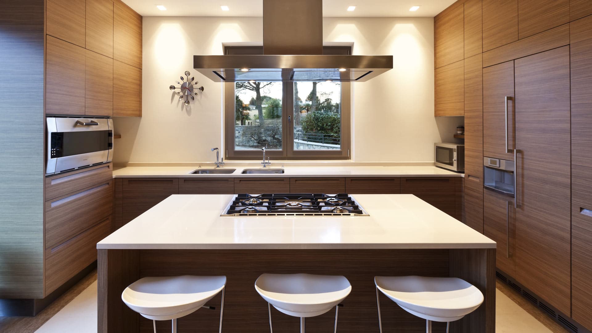 Déjese asesorar por nuestros carpinteros para muebles de cocina en A Coruña