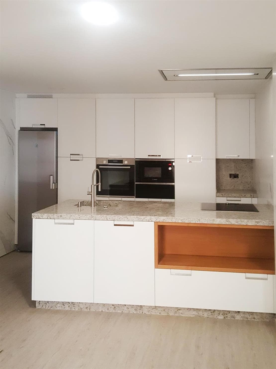 Nuestros trabajos de fabricación e instalación de cocinas en A Coruña