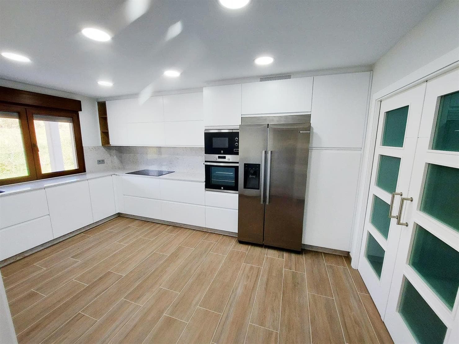 Nuestros trabajos de fabricación e instalación de cocinas en A Coruña