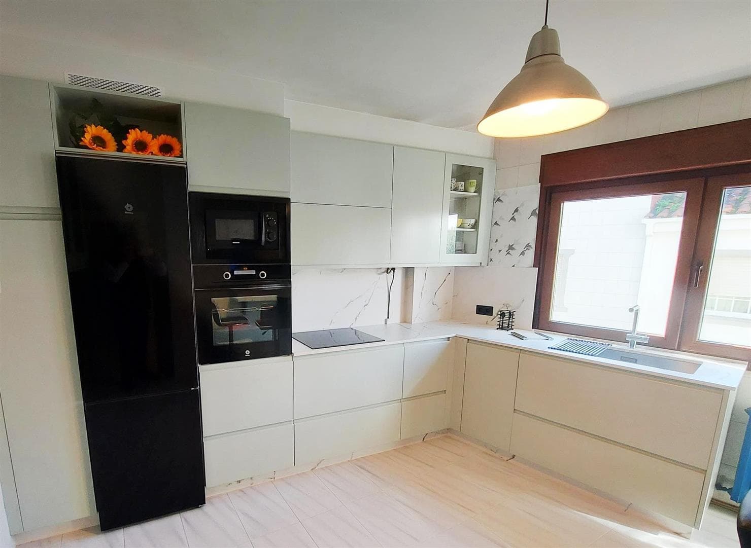 Nuestros trabajos de fabricación e instalación de cocinas en A Coruña