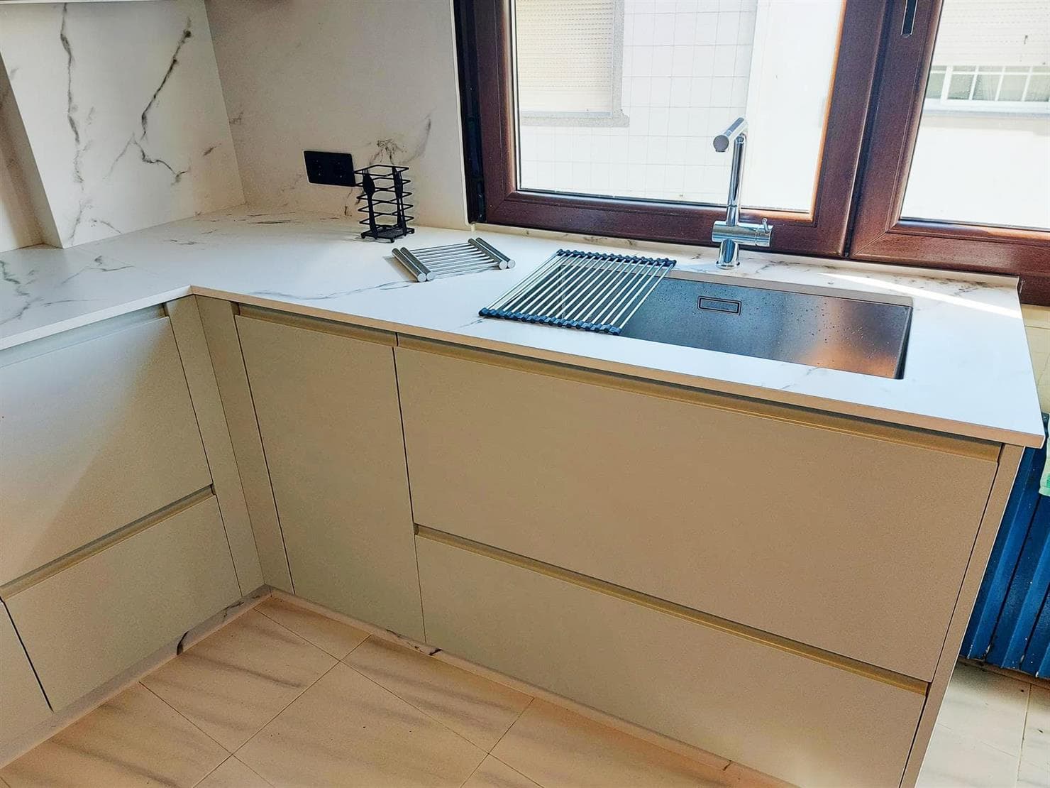 Nuestros trabajos de fabricación e instalación de cocinas en A Coruña