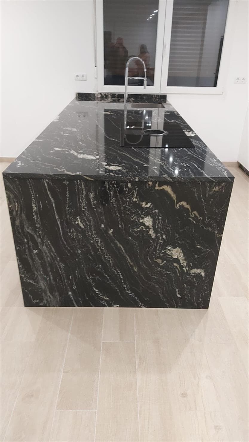 Nuestros trabajos de fabricación e instalación de cocinas en A Coruña